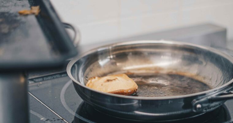 Beginner Cooking Mistakes to Avoid in the Kitchen (and How to Fix Them!)